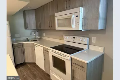 433 W Jefferson Street #APT. C, Media, PA 19063 - Photo 3