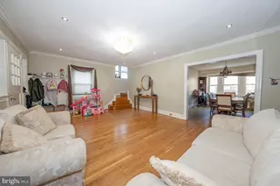 122 Crestview Rd, Upper Darby, PA 19082 - Photo 9