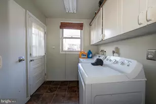 122 Crestview Rd, Upper Darby, PA 19082 - Photo 19