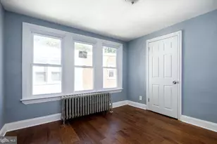 18 E 21st St, Chester, PA 19013 - Photo 9