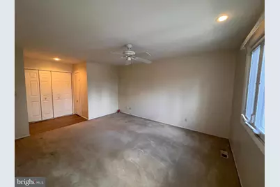 215 E Chelsea Circle, Newtown Square, PA 19073 - Photo 13