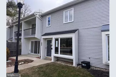 215 E Chelsea Circle, Newtown Square, PA 19073 - Photo 3