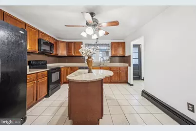 222 Collingdale Avenue, Darby, PA 19023 - Photo 11