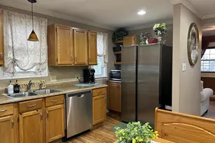 104 Schoolhouse Ln, Brookhaven, PA 19015 - Photo 9