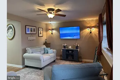 104 School House Lane, Brookhaven, PA 19015 - Photo 3