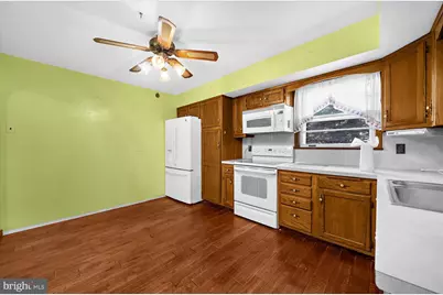 303 Perry Street, Ridley Park, PA 19078 - Photo 9