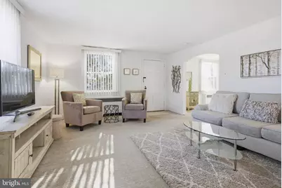 1121 Chester Pike, Crum Lynne, PA 19022 - Photo 3