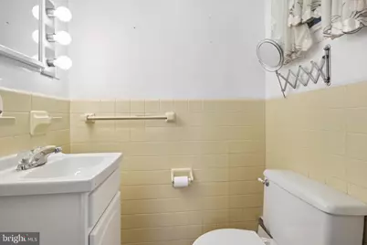 1121 Chester Pike, Crum Lynne, PA 19022 - Photo 13