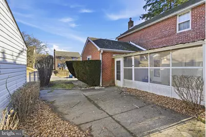 1121 Chester Pike, Crum Lynne, PA 19022 - Photo 25