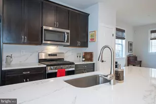 404 Rock Run Cir, Broomall, PA 19008 - Photo 7