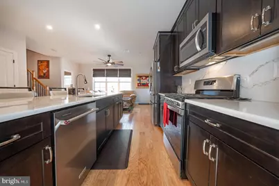 404 Rock Run Circle, Broomall, PA 19008 - Photo 9