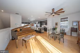 404 Rock Run Cir, Broomall, PA 19008 - Photo 11