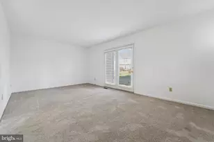 3405 Bridlewood Dr, Glen Mills, PA 19342 - Photo 5