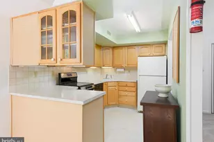 30 Park Ave, Bryn Mawr, PA 19010 - Photo 13