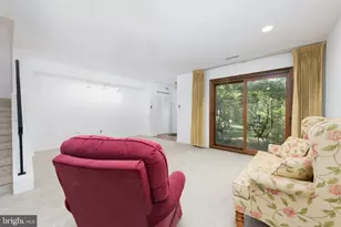 30 Park Ave, Bryn Mawr, PA 19010 - Photo 3
