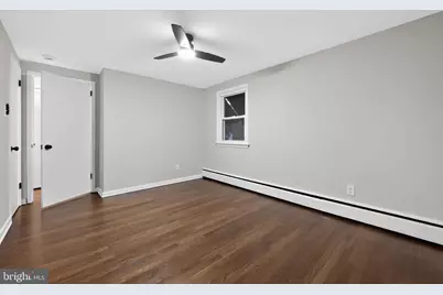 230 Houston Street, Chester, PA 19013 - Photo 11