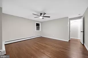 230 Houston St, Chester, PA 19013 - Photo 15