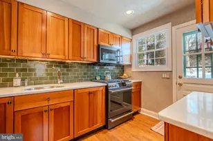 173 Hillview Dr, Springfield, PA 19064 - Photo 9