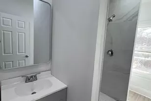 2117 W 4th St, Chester, PA 19013 - Photo 21