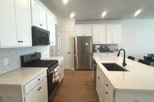 337 Milton Stamp Dr, Glen Mills, PA 19342 - Photo 9