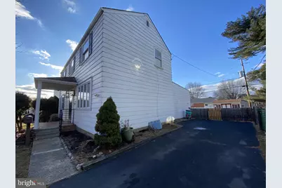 211 Scheivert Avenue, Aston, PA 19014 - Photo 5