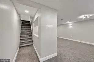 204 Ridley Ave, Folsom, PA 19033 - Photo 21