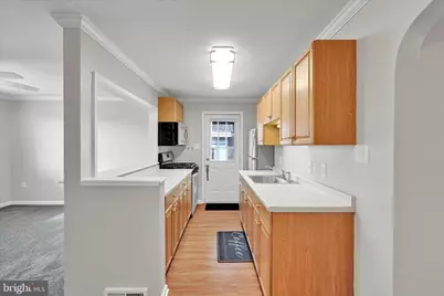 204 Ridley Avenue, Folsom, PA 19033 - Photo 9