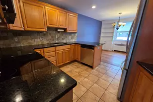 204 Greenbriar Ln, Havertown, PA 19083 - Photo 9