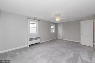 204 Greenbriar Ln, Havertown, PA 19083 - Photo 19