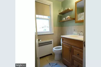 204 Greenbriar Lane, Havertown, PA 19083 - Photo 7