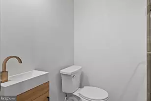 2432 Olcott Ave, Ardmore, PA 19003 - Photo 53