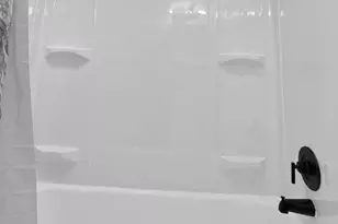 1339 Park Ln, Darby, PA 19023 - Photo 17