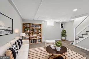 1339 Park Ln, Darby, PA 19023 - Photo 19