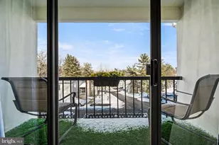 147 W Kenilworth Cir, Newtown Square, PA 19073 - Photo 19