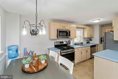 915 Flora, Upper Chichester, PA 19061 - Photo 11