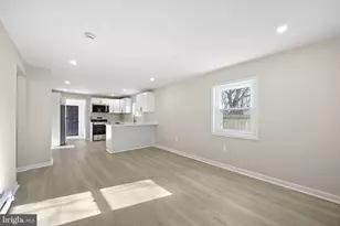 2109 Ferncroft Ave, Upper Chichester, PA 19061 - Photo 7