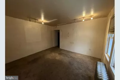 205 Marshall Avenue, Darby, PA 19023 - Photo 3