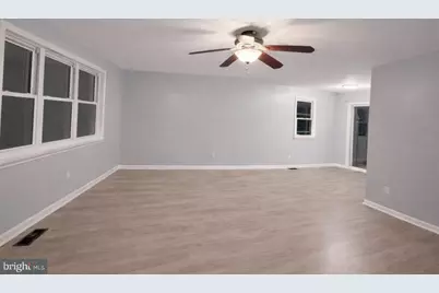 1110 Wynnbrook Road, Secane, PA 19018 - Photo 7