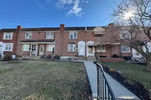 992 Taylor Dr, Folcroft, PA 19032 - Photo 1