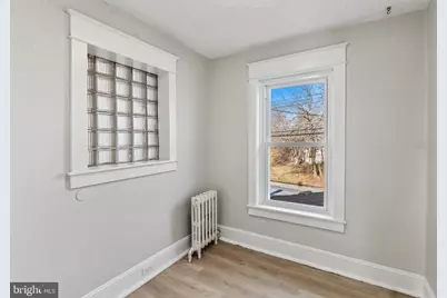 2420 Edgmont Avenue, Chester, PA 19013 - Photo 21