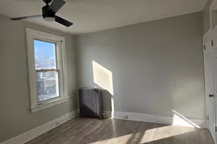 1031 Hyatt St, Chester, PA 19013 - Photo 9