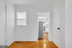 29 School Ln, Springfield, PA 19064 - Photo 13