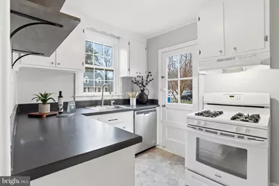 1045 Edgerton Road, Secane, PA 19018 - Photo 17