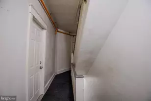 323 W 7th St, Chester, PA 19013 - Photo 37