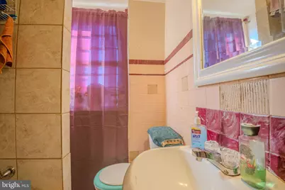 323 W 7th Street, Chester, PA 19013 - Photo 27