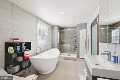 700 Camp Woods Rd, Villanova, PA 19085 - Photo 41