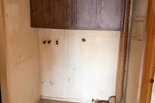 5200 Hilltop Dr, Brookhaven, PA 19015 - Photo 9