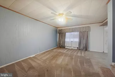 1305 Highland Avenue, Chester, PA 19013 - Photo 3