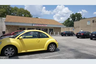 517 Chester Pike, Prospect Park, PA 19076 - Photo 3