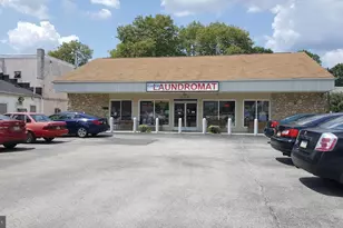 517 Chester Pike, Prospect Park, PA 19076 - Photo 1